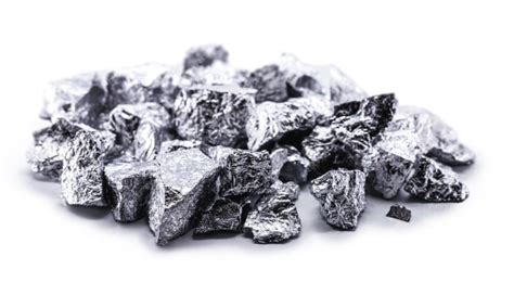  Vanadium: Una joya metálica para la resistencia y la energía!